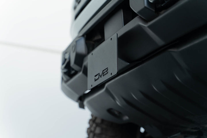 DV8 Offroad 21-23 Ford Bronco Capable Bumper Front License Plate Mount - Bull Strap