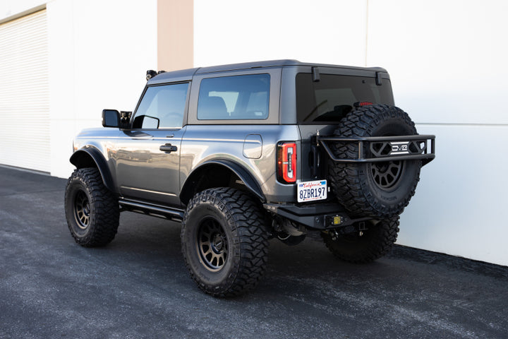 DV8 Offroad 21-23 Ford Bronco FS-15 Series 2-Door Rock Sliders - Bull Strap