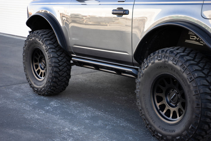 DV8 Offroad 21-23 Ford Bronco FS-15 Series 2-Door Rock Sliders - Bull Strap