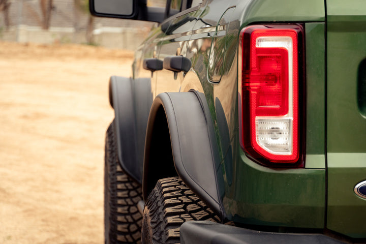 DV8 Offroad 21-23 Ford Bronco Tube Fender Flares - Bull Strap