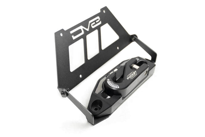 DV8 Offroad Fairlead Mounted Flip-Up License Plate Bracket - Bull Strap
