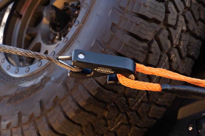 DV8 Offroad Pocket Fairlead For Synthetic Rope Winches - Bull Strap