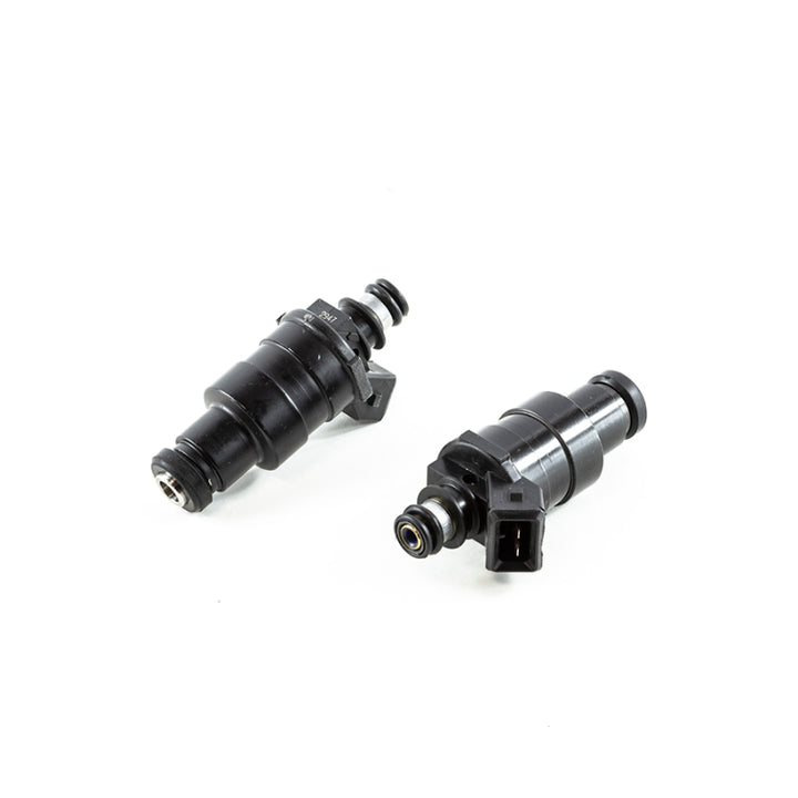 DeatschWerks 86-87 RX7 FC 1.3t 550cc Low Impedance Top Feed Injectors - Bull Strap
