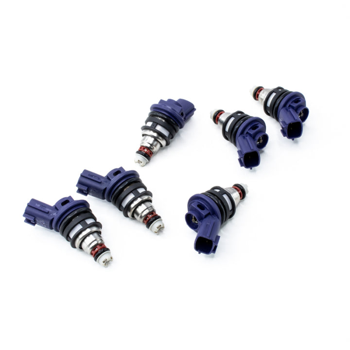 DeatschWerks 96-99 Nissan I30 VQ30 / RB25DET / Maxima VQ30de / 300zx 370cc Side Feed Injectors - Bull Strap