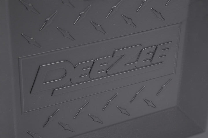 Deezee Universal Tool Box - Specialty Triangle Plastic - Bull Strap