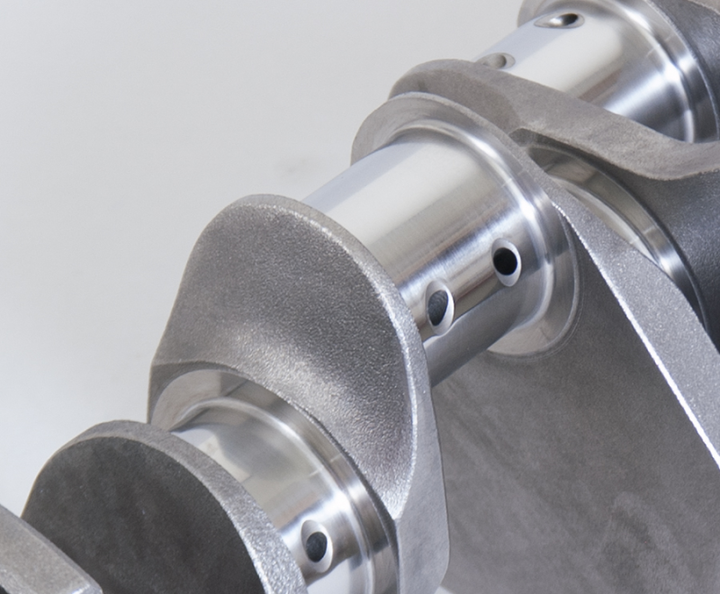 Eagle Chevrolet 305/350 Small Block 2pc Rear Seal 3.75in Stroke Internal Balance Cast Crank Shaft - Bull Strap