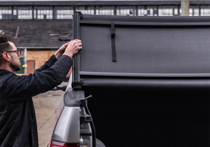 Extang 19-21 Chevy/GMC Silverado/Sierra 1500 (5 ft 8 in) Trifecta ALX - Bull Strap