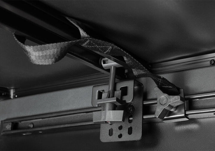 Extang 2024 Toyota Tacoma (5ft Bed) Trifecta e-Series - Bull Strap