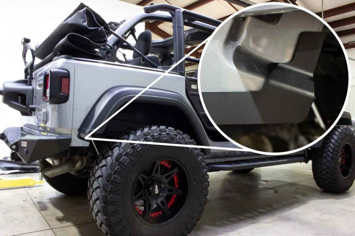 Fishbone Offroad 2018+ Jeep Wrangler JL 2/4 Door - Black Quarter Panel Chip Guards - Bull Strap