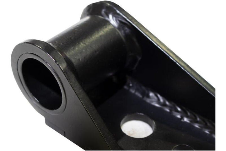 Fishbone Offroad 76-86 Jeep CJ Jeep CJ w 2.5In Springs Front Spring Shackle Hanger - Bull Strap