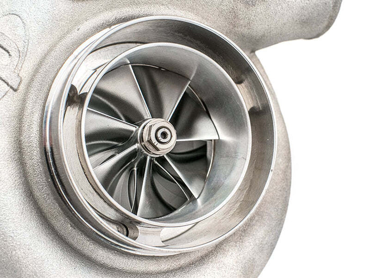 Forced Performance Subaru STi/WRX Black Turbocharger 84mm CH10CM Turbine Hsg Internal WG w/Oil Line - Bull Strap