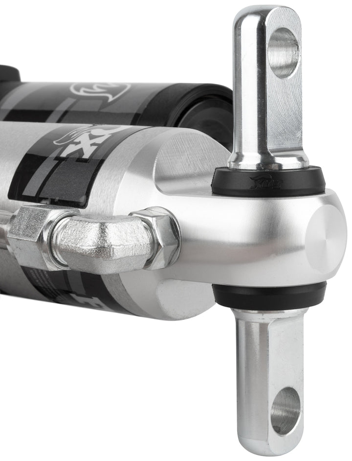 Fox 2011+ Chevrolet HD 2.0 Perf Series 7.1in Smooth Body IFP Front Shock / 1.5-3.5in Lift / LSC Adj - Bull Strap