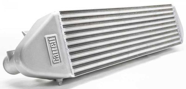 Garrett 13-18 Ford Focus ST 2.0L Air / Air Intercooler CAC (Core 26.3in x 4.3in x 7.8in) - 670HP - Bull Strap