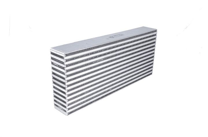 Garrett Air / Air Intercooler CAC (24.00in x 10.50in x 3.50in) - 800 HP - Bull Strap