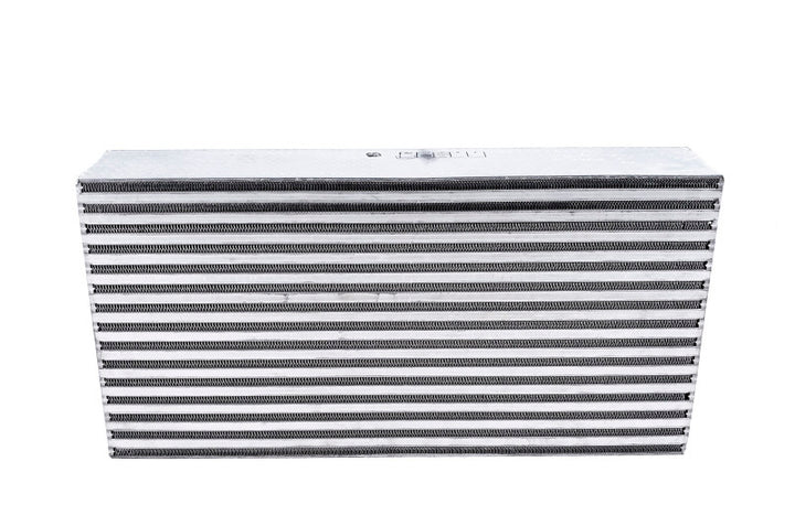 Garrett Air / Air Intercooler CAC (24.00in x 12.11in x 4.50in) - 950 HP - Bull Strap