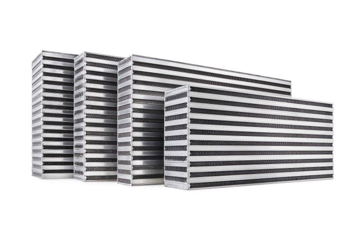 Garrett H2O / Air Intercooler CAC (3.80in x 3.80in x 9.80in) - 500 HP - Bull Strap