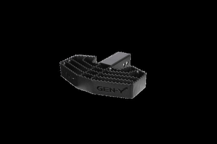 Gen-Y 2.5in Shank 500lb Capacity Serrated Hitch Step - Bull Strap