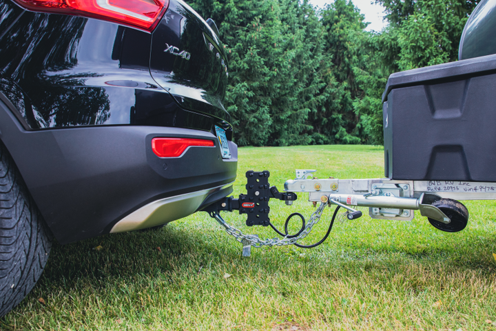 Gen-Y Phantom-X 2.5in Solid Shank 7.5in Drop 1.6K TW 16K Hitch w/GH-051 Dual-Ball - Bull Strap