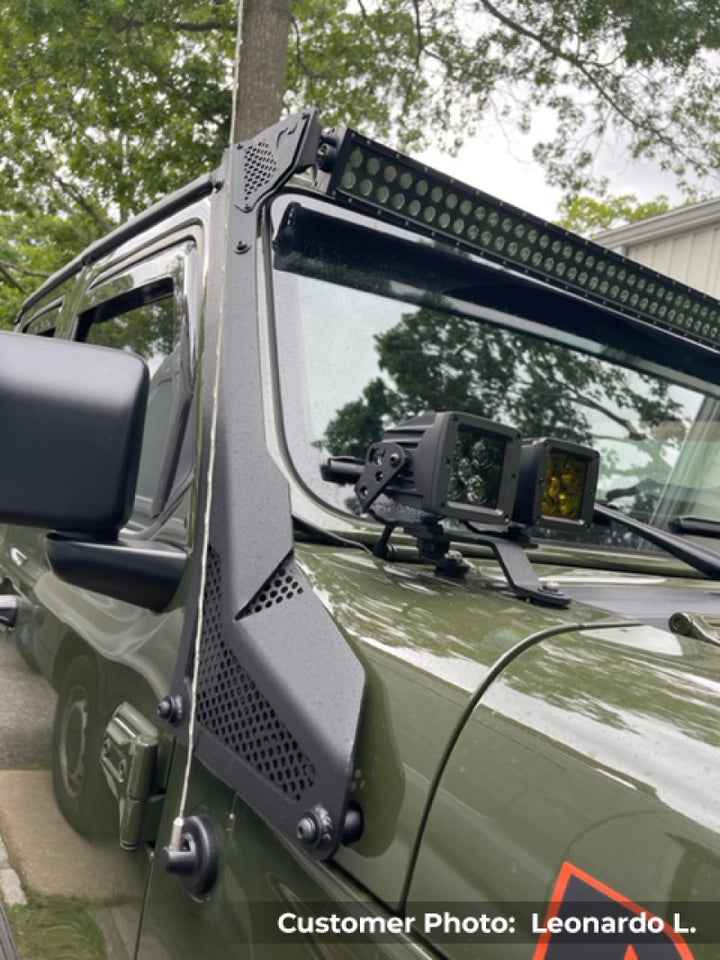 Go Rhino 18-20 Jeep Wrangler JL/JLU/Gladiator JT XE Windshield Light Bar Mount - 50in Single Row - Bull Strap