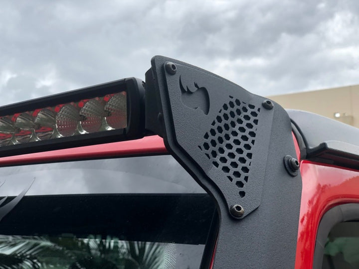 Go Rhino 18-20 Jeep Wrangler JL/JLU/Gladiator JT XE Windshield Light Bar Mount - 50in Single Row - Bull Strap