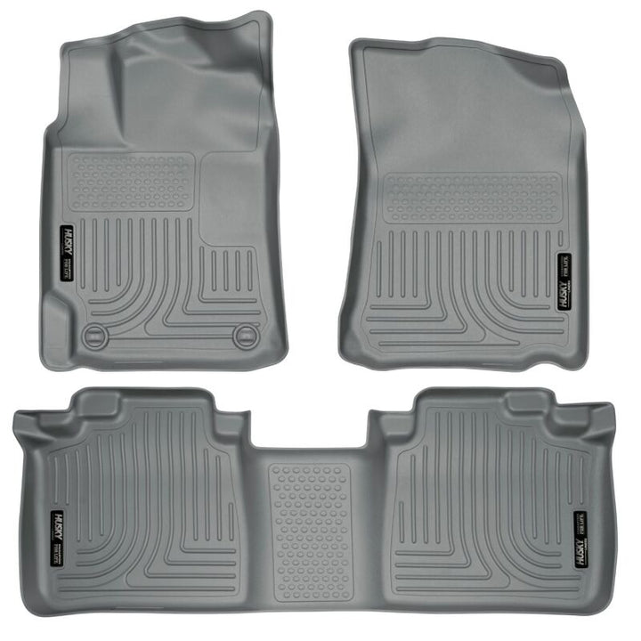 Husky Liners 07-11 Toyota Camry (All) WeatherBeater Combo Gray Floor Liners (One Piece for 2nd Row) - Bull Strap