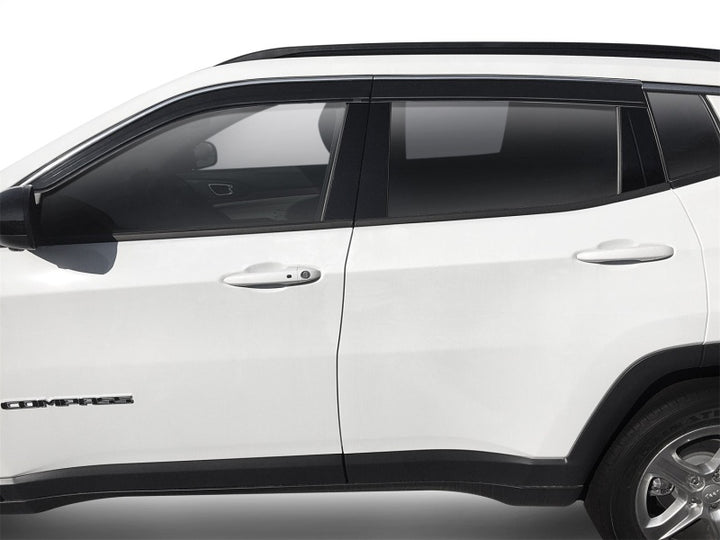 Husky Liners 14-20 Nissan Rogue Ventvisor Low Profile (4pc) - Chrome - Bull Strap