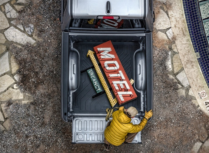 Husky Liners 17-21 Ford F-250/F-350 SD 81.9 Bed Heavy Duty Bed Mat - Bull Strap