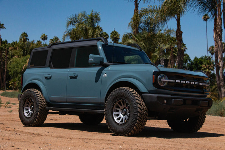 ICON Compression 17x8.5 6x5.5 25mm Offset 5.75in BS 95.1mm Bore Titanium Wheel - Bull Strap