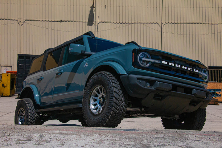 ICON Compression 17x8.5 6x5.5 25mm Offset 5.75in BS 95.1mm Bore Titanium Wheel - Bull Strap