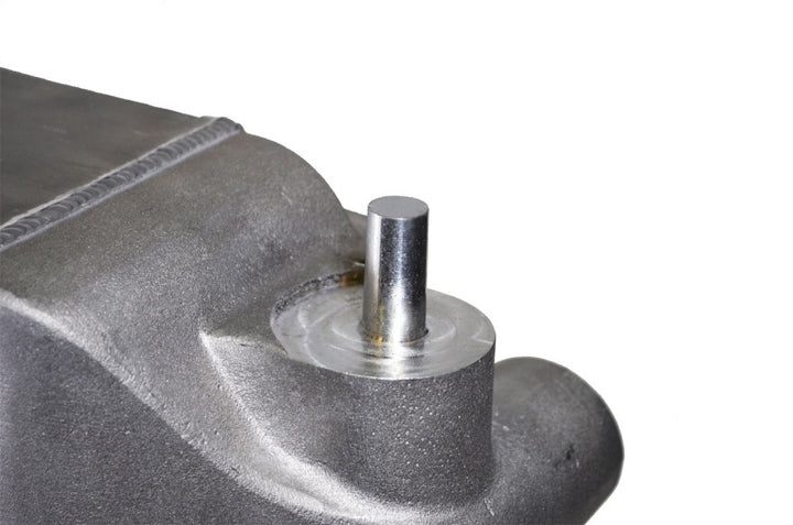 Injen 15-20 Ford F-150 2.7L/3.5L EcoBoost Bar and Plate Front Mount Intercooler - Bull Strap