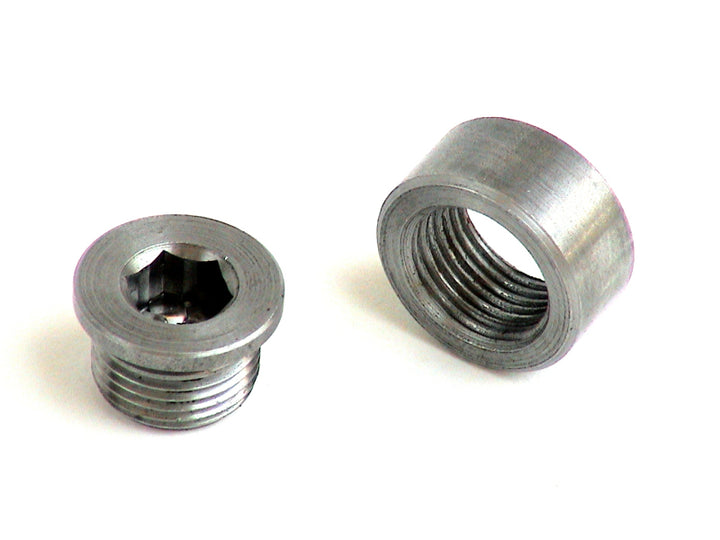 Innovate Bung/Plug Kit (Stainless Steel) 1/2 inch - Bull Strap