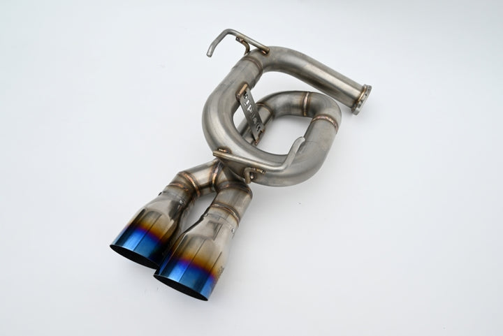 Invidia 22+ Subaru WRX Twin Loop 3.5in. Single Layer T.I Tip Axle-Back Exhaust - Bull Strap
