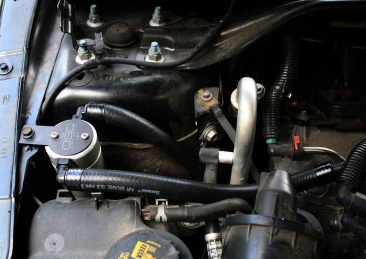 J&L 10-18 Ford Taurus Sho EcoBoost V6 Passenger Side Oil Separator 3.0 - Clear Anodized - Bull Strap