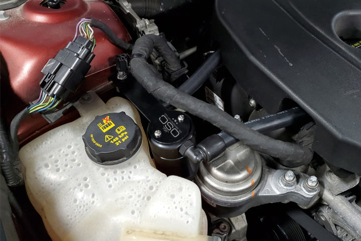 J&L 13-19 Ford Fusion 1.5L EcoBoost Oil Separator 3.0 Passenger Side - Black Anodized - Bull Strap