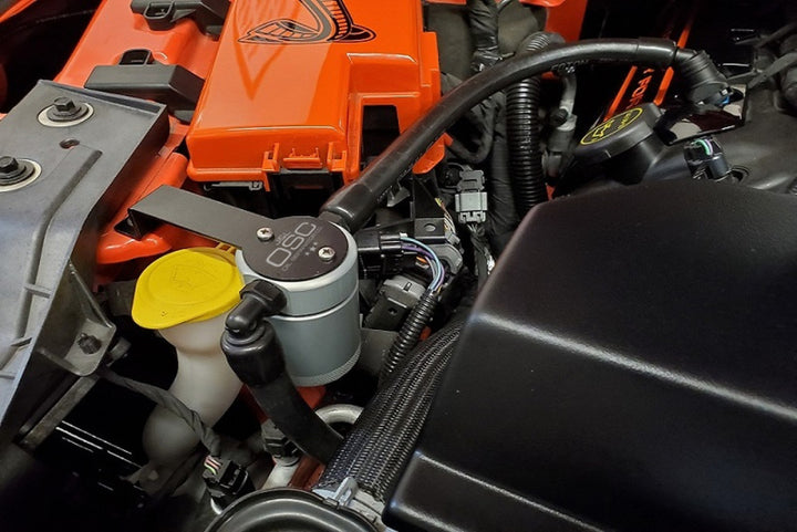 J&L 15-23 Ford Mustang GT/15-20 Ford Mustang GT350 Passenger Side Oil Separator 3.0 - Clear Anodized - Bull Strap