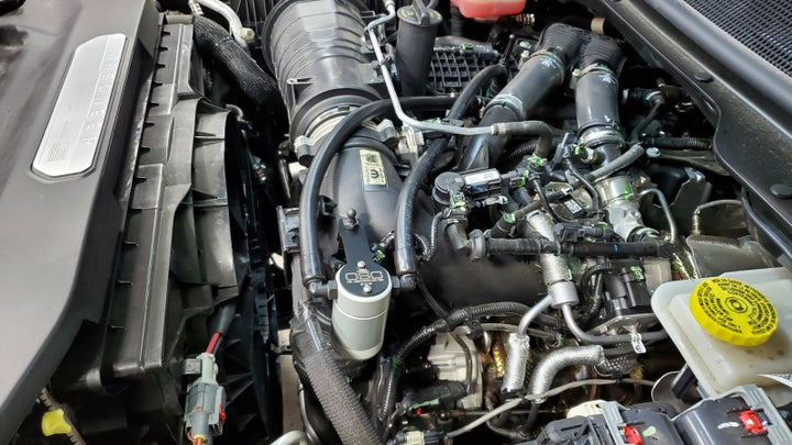 J&amp;L 2025-2026 Ram 1500 3.0; 22-25 Jeep Wagoneer 3.0 Separator-Silver - Bull Strap