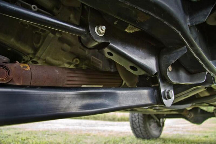 JKS Manufacturing 07-18 Jeep Wrangler JK Control Arm Correction Brackets 2-4.5in Lift - Front - Bull Strap