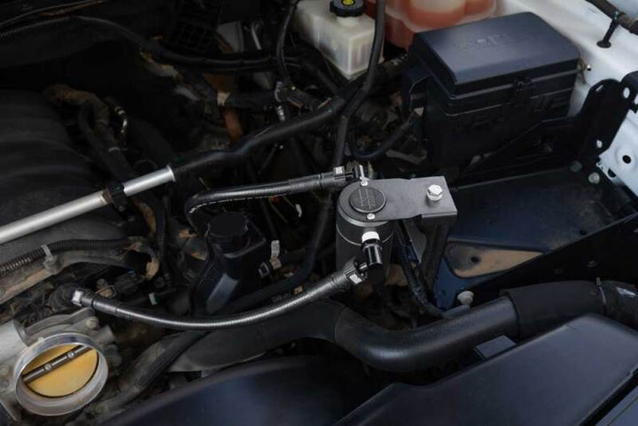 K&N 20-23 GM 2500/3500 6.6L Oil Separator Catch Can - Bull Strap
