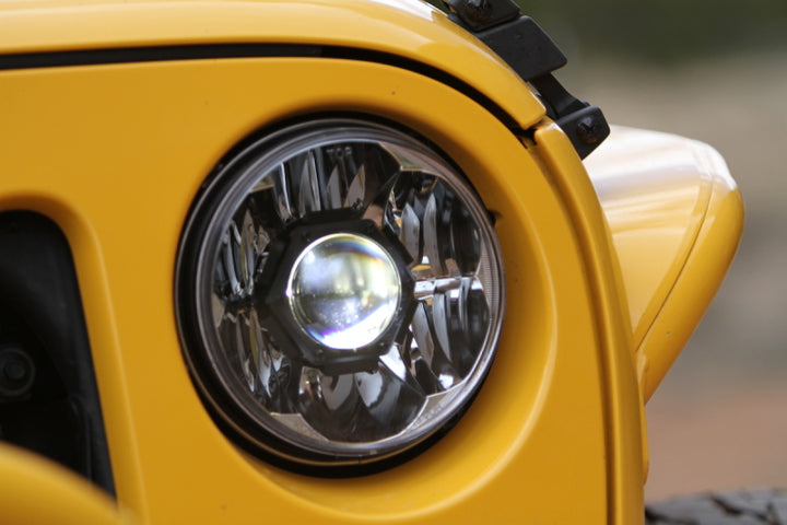 KC HiLiTES 07-18 Jeep JK 7in. Gravity LED Pro DOT Approved Replacement Headlight (Single) - Bull Strap