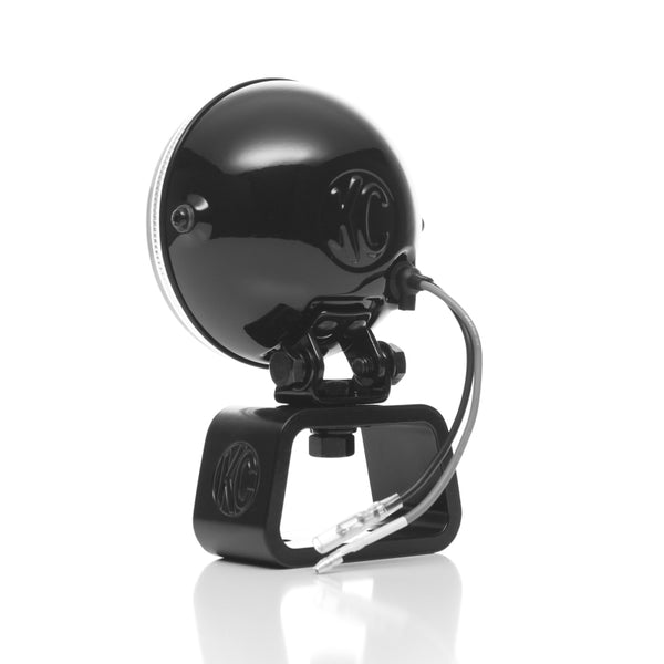 KC HiLiTES Rally 400 4in. Round Halogen Light 55w Spread Beam (Pair Pack System) - Black - Bull Strap