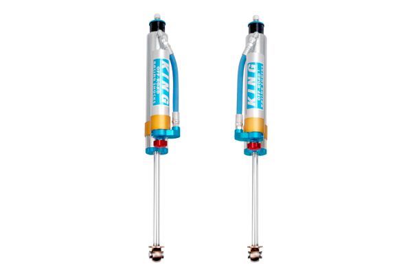 King Shocks 07-18 Jeep Wrangler JK Front 2.5 Dia Piggy Hose Res Shock 3-5in Lift w/Adjuster (Pair) - Bull Strap