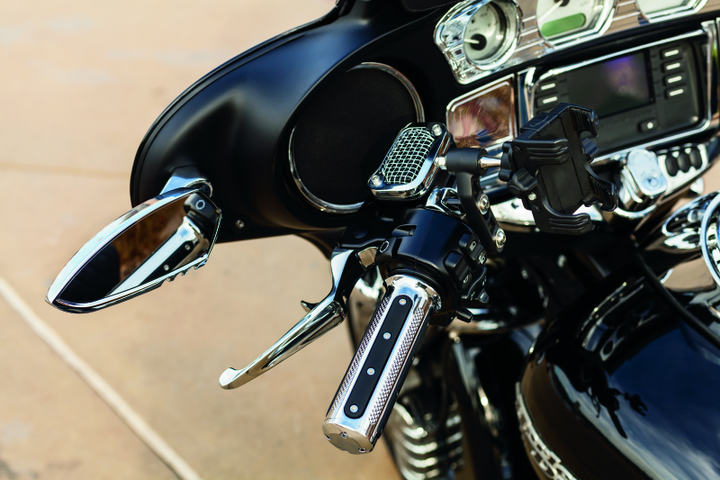 Kuryakyn Corona Speaker Grills Chrome - Bull Strap