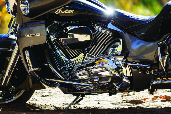 Kuryakyn Cylinder Base Cover Indian Models Chrome - Bull Strap