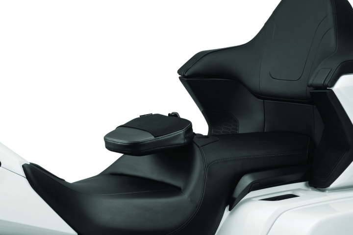 Kuryakyn Driver Backrest 18-20 Honda GL1800 - Bull Strap