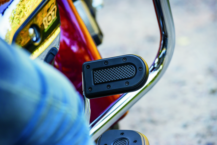 Kuryakyn Heavy Industry Brake Pedal Satin Black - Bull Strap