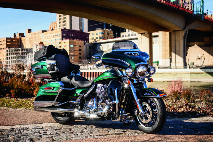 Kuryakyn Heavy Industry Mirrors Chrome - Bull Strap