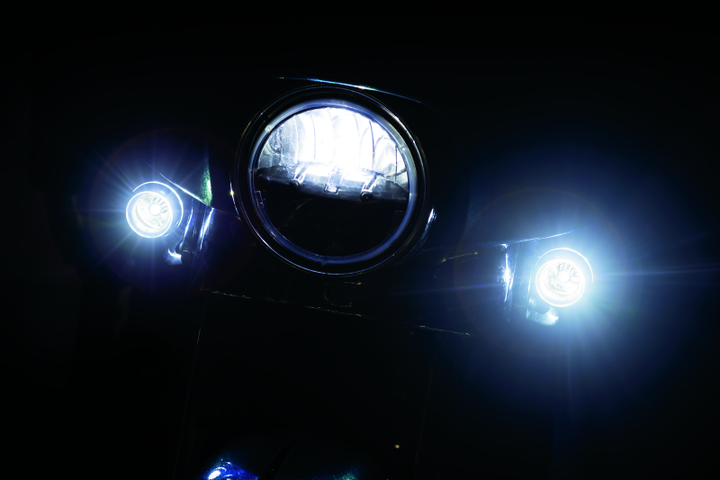 Kuryakyn L.E.D. Bulb 1157 White/Amber - Bull Strap