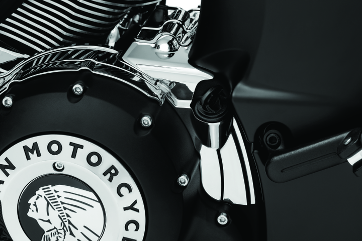 Kuryakyn Oil Panel Accent Chrome - Bull Strap