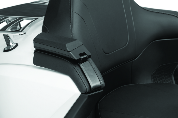 Kuryakyn Omni Passenger Armrests Black - Bull Strap