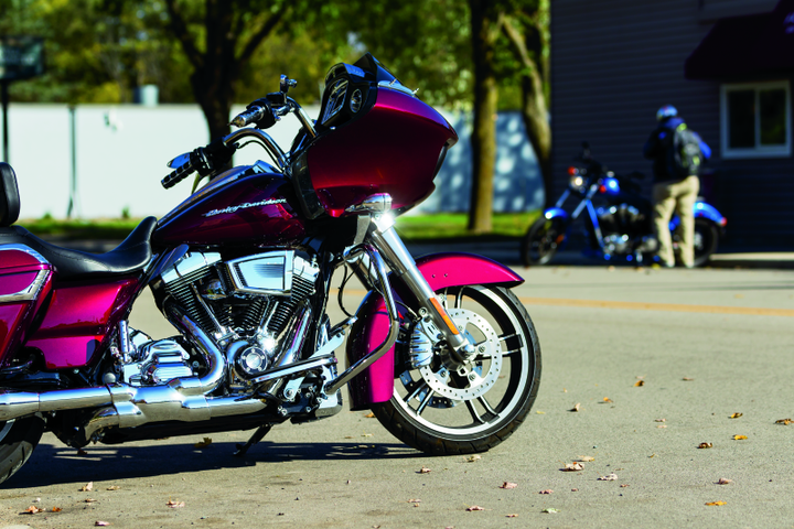 Kuryakyn Saddle Shields Heat Deflectors 09-Up Touring Smoke - Bull Strap